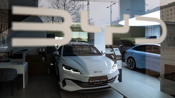 BYD dispara sus exportaciones y eleva un 18% las ventas de autos en agosto BYD dispara sus exportaciones y eleva un 18% las ventas de autos en agosto