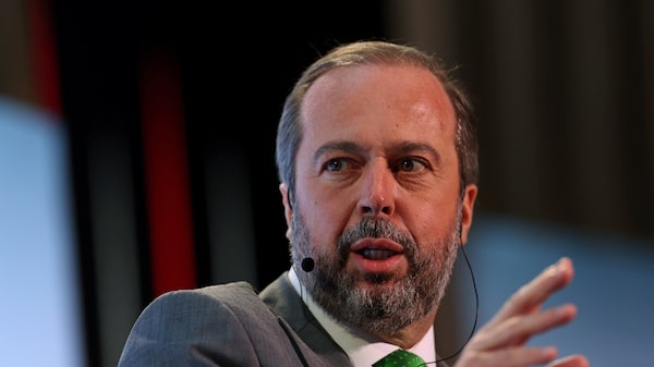 Brasil busca US$6.200 millones de la industria petrolera para apuntalar sus finanzas Brasil busca US$6.200 millones de la industria petrolera para apuntalar sus finanzas