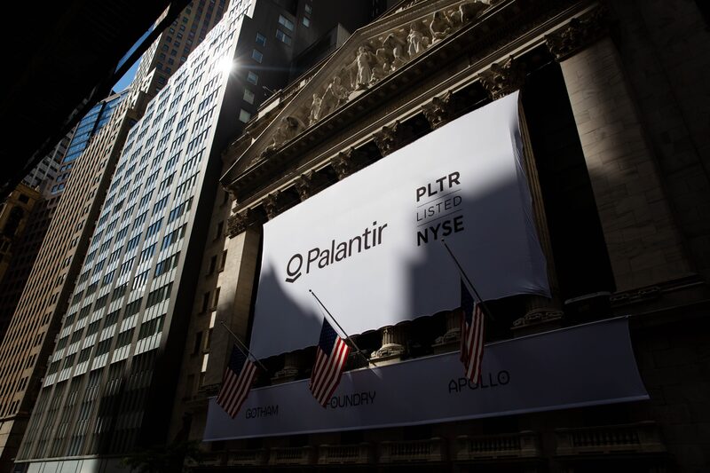 Señalización de Palantir Technologies Inc. frente a la Bolsa de Valores de Nueva York (NYSE) en Nueva York. Fotógrafo: Michael Nagle/Bloomberg. Señalización de Palantir Technologies Inc. frente a la Bolsa de Valores de Nueva York (NYSE) en Nueva York. Fotógrafo: Michael Nagle/Bloomberg.