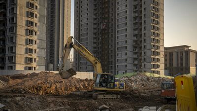 Evergrande retoma obras na China de olho em pagamentos de dívida Evergrande retoma obras na China de olho em pagamentos de dívida