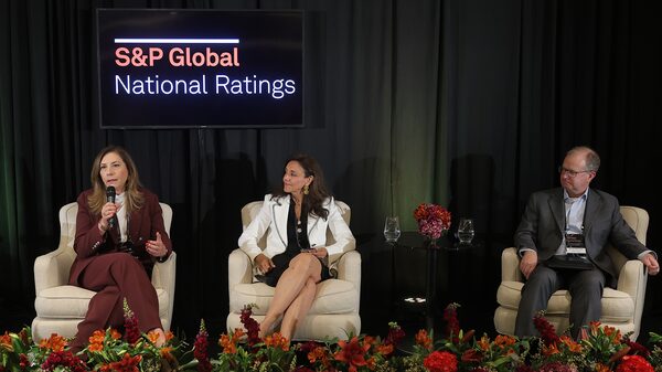S&P Global amplia presença na América Latina com ratings que combinam expertise global e conhecimento local S&P Global amplia presença na América Latina com ratings que combinam expertise global e conhecimento local