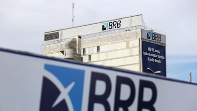 Governo sinaliza que pode flexibilizar regras para ajudar o Banco de Brasília Governo sinaliza que pode flexibilizar regras para ajudar o Banco de Brasília