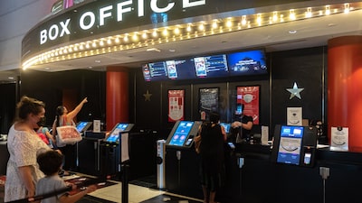 Cinemas tentam frear venda da Warner e apontam risco de ‘apagão’ de blockbusters Cinemas tentam frear venda da Warner e apontam risco de ‘apagão’ de blockbusters