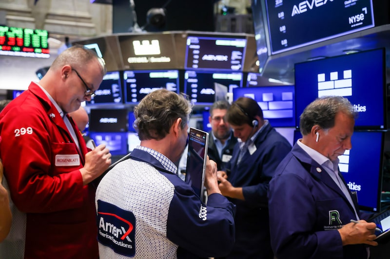 Traders work during the Aevex Corp. initial public offering (IPO) on the floor of the New York Stock Exchange (NYSE) in New York, US, on Friday, April 17, 2026. Aevex Corp. shares rose 15% after the maker of military drones raised $320 million in a US initial public offering. Photographer: Michael Nagle/Bloomberg Traders work during the Aevex Corp. initial public offering (IPO) on the floor of the New York Stock Exchange (NYSE) in New York, US, on Friday, April 17, 2026. Aevex Corp. shares rose 15% after the maker of military drones raised $320 million in a US initial public offering. Photographer: Michael Nagle/Bloomberg