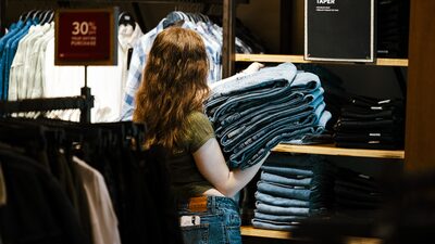 Acciones de Levi’s se derrumbaron más de 15%: ¿cuál es el motivo? Acciones de Levi’s se derrumbaron más de 15%: ¿cuál es el motivo?