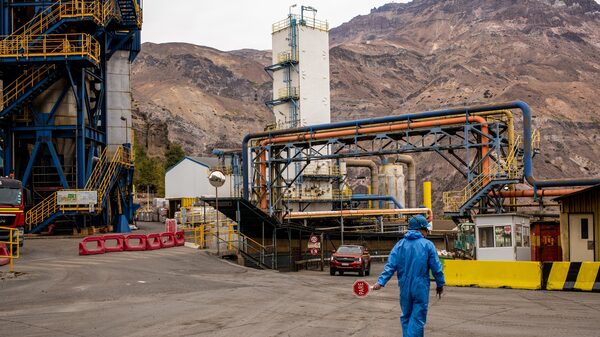 La economía chilena se contrajo en el tercer trimestre lastrada por la actividad minera La economía chilena se contrajo en el tercer trimestre lastrada por la actividad minera