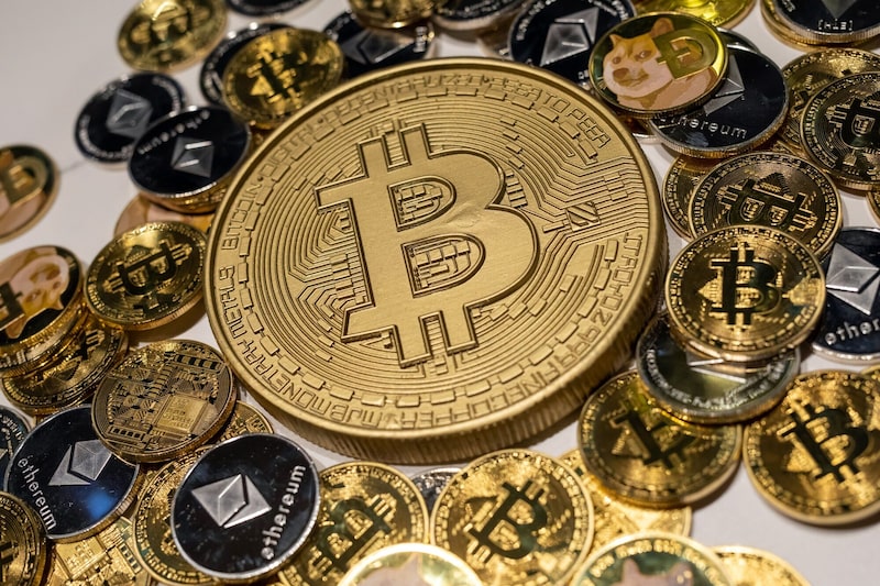 Bitcoin supera los US$53.000 y alcanza su nivel más alto en más de dos años Bitcoin supera los US$53.000 y alcanza su nivel más alto en más de dos años