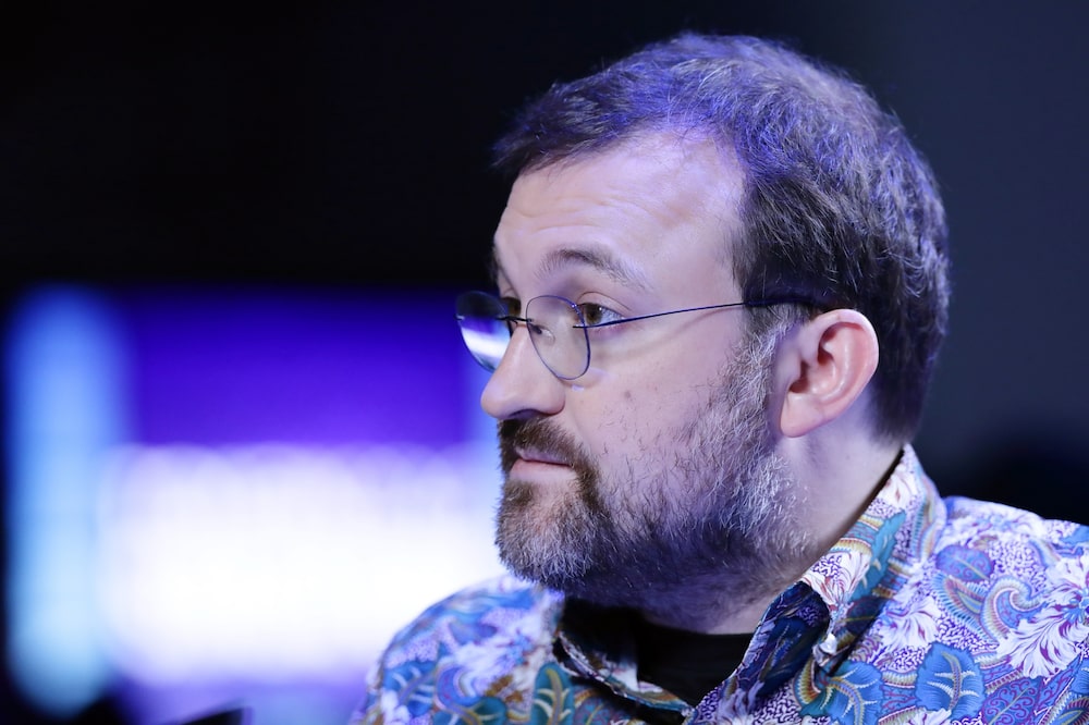 Charles Hoskinson, fundador da rede Cardano, em conferência sobre token em outubro de 2025. Foto: Bloomberg Charles Hoskinson, fundador da rede Cardano, em conferência sobre token em outubro de 2025. Foto: Bloomberg