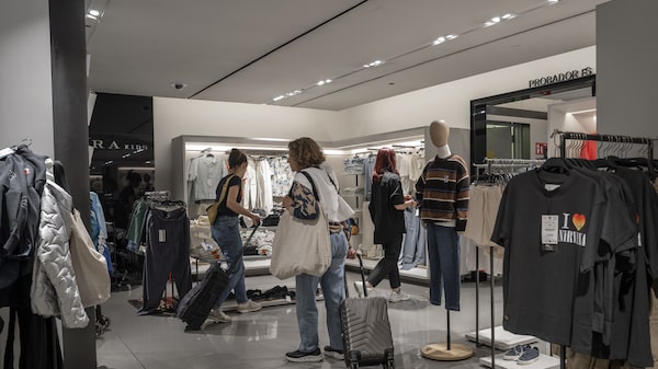 Semáforo del consumo en Argentina: más de la mitad de los indicadores sigue en rojo pese a mejoras Semáforo del consumo en Argentina: más de la mitad de los indicadores sigue en rojo pese a mejoras