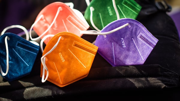 Santa Cruz de la Sierra pretende levantar el uso de mascarillas desde el lunes Santa Cruz de la Sierra pretende levantar el uso de mascarillas desde el lunes