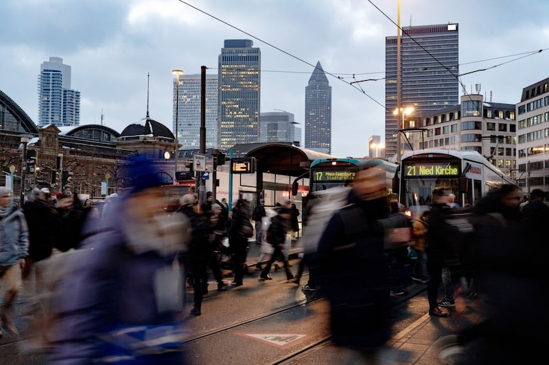 How a Four-Day Week Could Solve Germanys Labor Woe How a Four-Day Week Could Solve Germanys Labor Woe