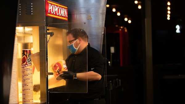 Sector servicios de EE.UU. creció más de lo esperado en julio Sector servicios de EE.UU. creció más de lo esperado en julio