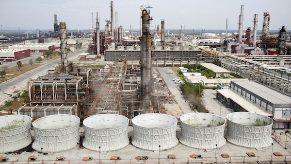 México alista recorte al presupuesto de Pemex y CFE, pero las compensará con transferencias México alista recorte al presupuesto de Pemex y CFE, pero las compensará con transferencias