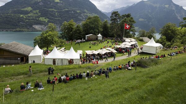 Credit Suisse colapsó y Suiza continúa ganando dinero Credit Suisse colapsó y Suiza continúa ganando dinero