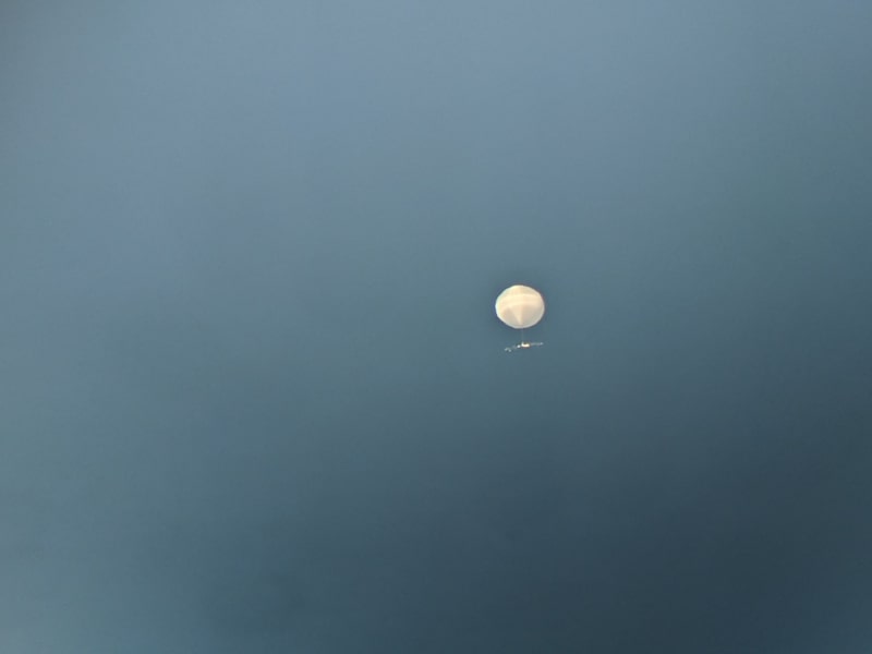 Segundo globo espía chino avistado en Maracaibo / Foto Carlos Rodríguez (@el_charlie) Segundo globo espía chino avistado en Maracaibo / Foto Carlos Rodríguez (@el_charlie)