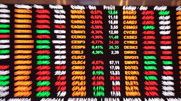 Nubank e B3 reúnem ações e BDRs mais negociados em novo ETF ao mercado Nubank e B3 reúnem ações e BDRs mais negociados em novo ETF ao mercado