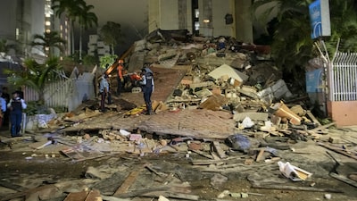 Venezuela busca sobreviventes de terremoto e prepara fundo de US$ 200 milhões Venezuela busca sobreviventes de terremoto e prepara fundo de US$ 200 milhões
