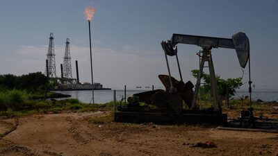 Ejecutivos petroleros acuden a Venezuela y desafían el riesgo de sanciones de EE.UU. Ejecutivos petroleros acuden a Venezuela y desafían el riesgo de sanciones de EE.UU.