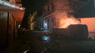 Cuba advierte represalias contra manifestantes mientras intenta restaurar la electricidad Cuba advierte represalias contra manifestantes mientras intenta restaurar la electricidad