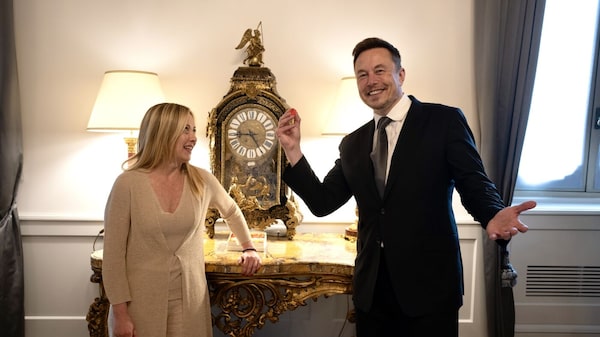 Musk corteja líderes europeos con el futuro de Twitter en juego Musk corteja líderes europeos con el futuro de Twitter en juego