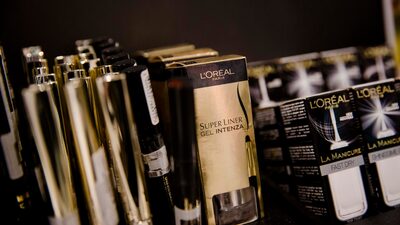 L’Oréal emite € 3 bilhões em títulos para financiar aquisição da Kering Beauté L’Oréal emite € 3 bilhões em títulos para financiar aquisição da Kering Beauté