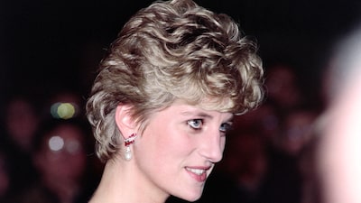 El “vestido de la venganza” de Diana sale a subasta: otro suyo se vendió por 11 veces su precio estimado El “vestido de la venganza” de Diana sale a subasta: otro suyo se vendió por 11 veces su precio estimado