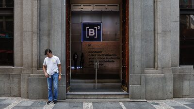 LWSA, Positivo e Ourofino avaliam sair da B3, dizem fontes. Não são casos isolados LWSA, Positivo e Ourofino avaliam sair da B3, dizem fontes. Não são casos isolados