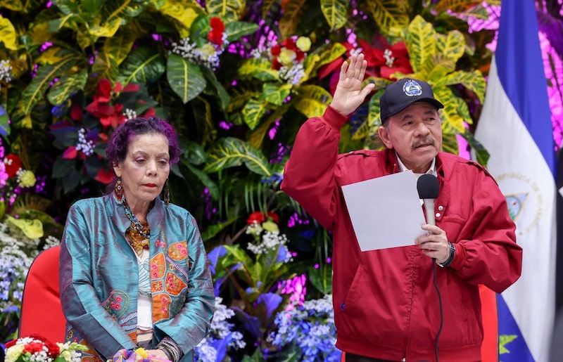 Rosario Murillo y Daniel Ortega Rosario Murillo y Daniel Ortega