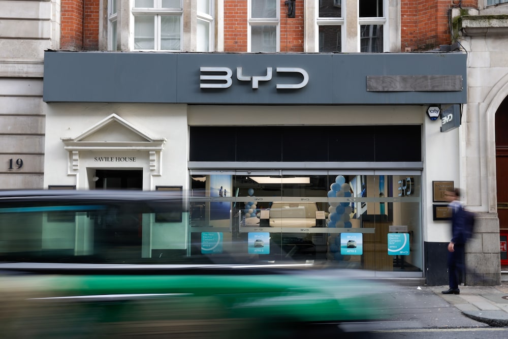 BYD: a montadora chinesa pode fazer parte da delegação empresarial que acompanhará Xi Jinping em cúpula em Washington. (Foto: Bloomberg) BYD: a montadora chinesa pode fazer parte da delegação empresarial que acompanhará Xi Jinping em cúpula em Washington. (Foto: Bloomberg)