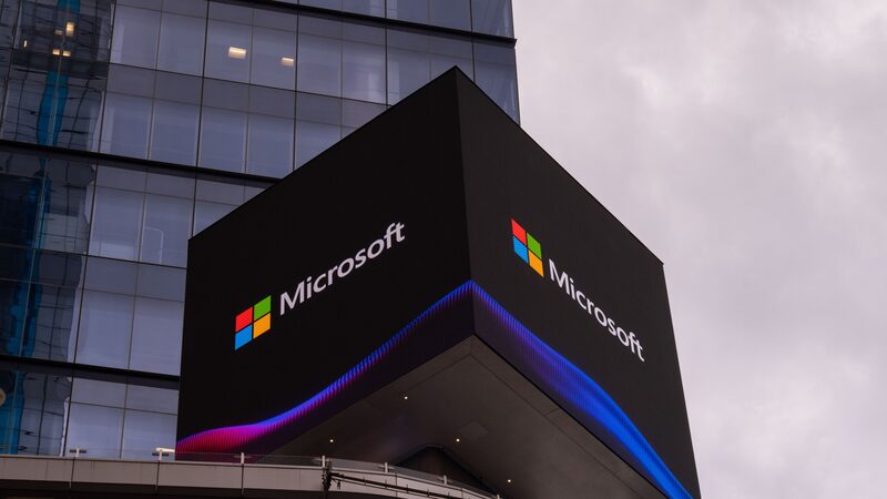 Microsoft reforça poder de infraestrutura de IA com acordo de US$ 9,7 bi na Austrália Microsoft reforça poder de infraestrutura de IA com acordo de US$ 9,7 bi na Austrália