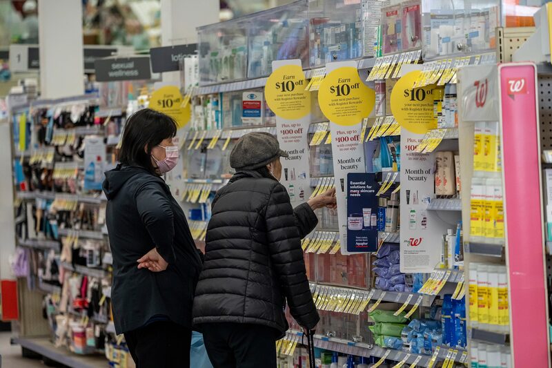 El pesimismo se apodera de los consumidores en EE.UU. ante alzas de precios y aranceles. El pesimismo se apodera de los consumidores en EE.UU. ante alzas de precios y aranceles.