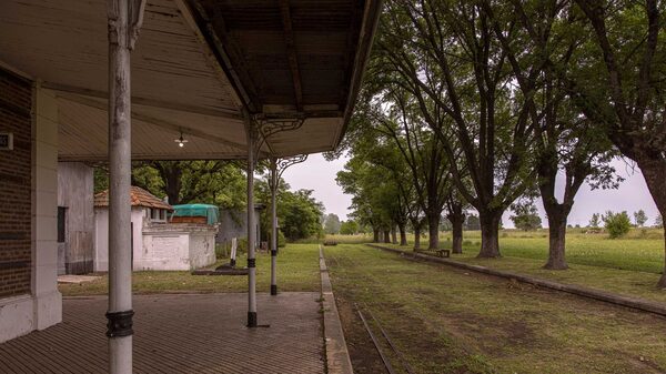Ferrocarriles en ruinas en Argentina ilustran el reto económico para Milei Ferrocarriles en ruinas en Argentina ilustran el reto económico para Milei