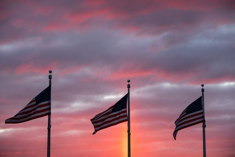 Tres banderas de Estados Unidos. Tres banderas de Estados Unidos.