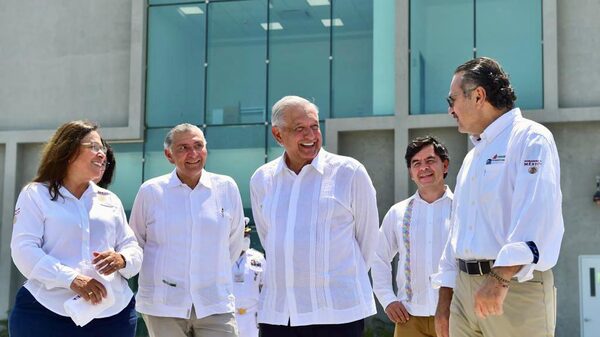 AMLO inaugura la refinería Dos Bocas a la sombra de la opacidad AMLO inaugura la refinería Dos Bocas a la sombra de la opacidad
