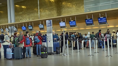 Dólar barato genera efecto negativo para la llegada de turistas a Colombia Dólar barato genera efecto negativo para la llegada de turistas a Colombia