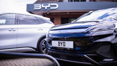 BYD y Geely ven más demanda de autos eléctricos a medida que sube el precio del petróleo BYD y Geely ven más demanda de autos eléctricos a medida que sube el precio del petróleo