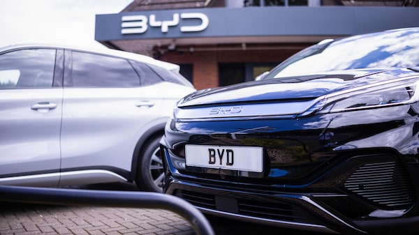 BYD y Geely ven más demanda de autos eléctricos a medida que sube el precio del petróleo BYD y Geely ven más demanda de autos eléctricos a medida que sube el precio del petróleo