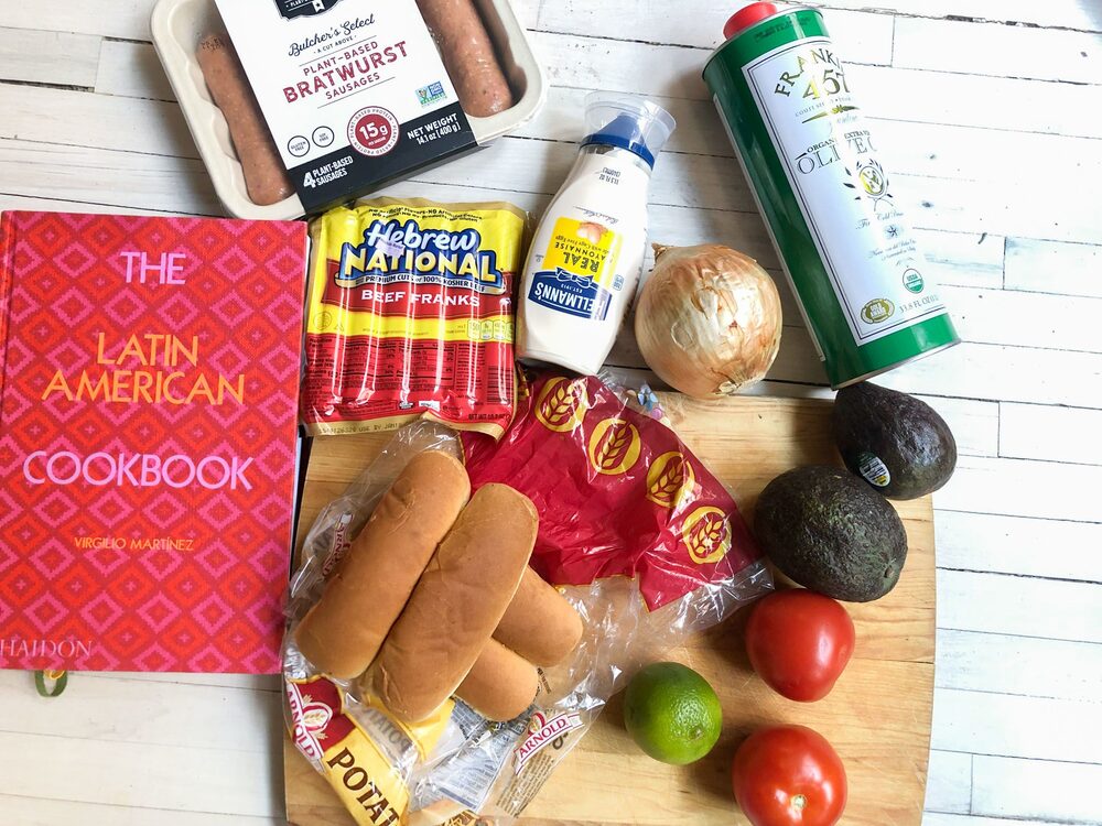 Preparar los hot dogs tarda 15 minutos. Preparar los hot dogs tarda 15 minutos.