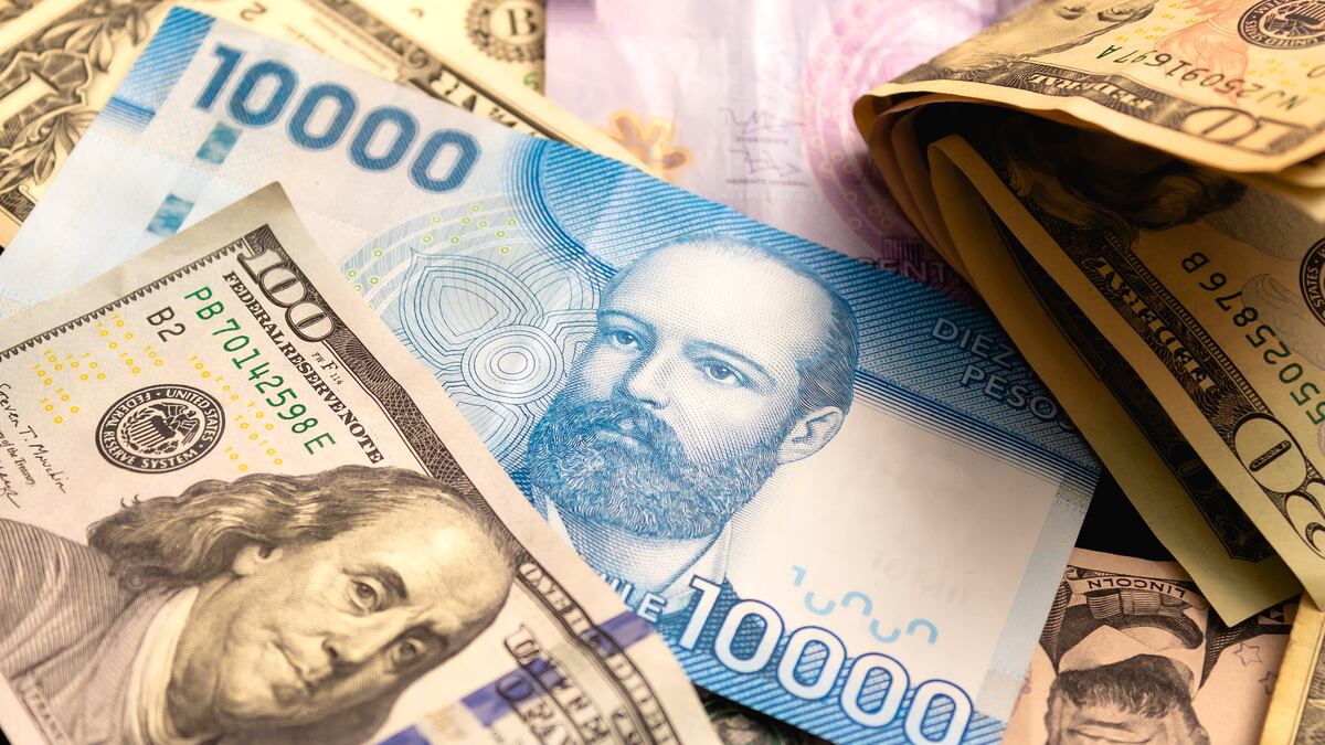 Derrocada do peso chileno está relacionada com dependência dos combustíveis fósseis e a fraqueza do cobre. (Foto: Shutterstock)