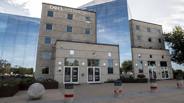 Dell se dispara tras proyectar ventas de servidores de IA por US$50.000 millones Dell se dispara tras proyectar ventas de servidores de IA por US$50.000 millones