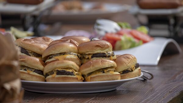 ¿Menús con etiquetas climáticas pueden disuadir a la gente de comer hamburguesas? ¿Menús con etiquetas climáticas pueden disuadir a la gente de comer hamburguesas?