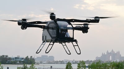 ‘Carro voador’ chinês de US$ 270 mil estreia em Dubai e mira super-ricos do Golfo ‘Carro voador’ chinês de US$ 270 mil estreia em Dubai e mira super-ricos do Golfo