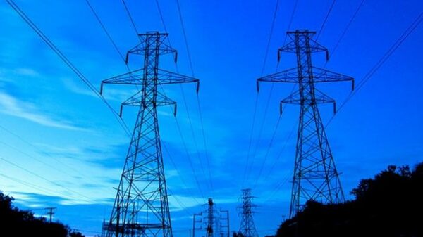 Ecuador declara emergencia eléctrica, luego de que Colombia restringiera la venta de energía Ecuador declara emergencia eléctrica, luego de que Colombia restringiera la venta de energía
