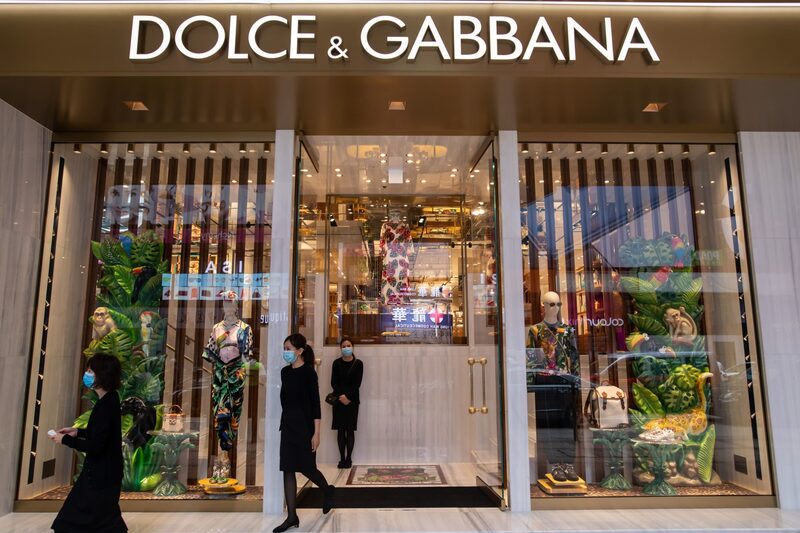 Dolce & Gabbana apuesta por un futuro independiente tras el tropiezo de China Dolce & Gabbana apuesta por un futuro independiente tras el tropiezo de China