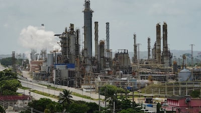 Trump dice podría subsidiar a petroleras de EE.UU. para reactivar el petróleo venezolano Trump dice podría subsidiar a petroleras de EE.UU. para reactivar el petróleo venezolano