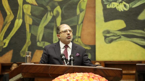 Henry Kronfle es el nuevo presidente de la Asamblea de Ecuador Henry Kronfle es el nuevo presidente de la Asamblea de Ecuador