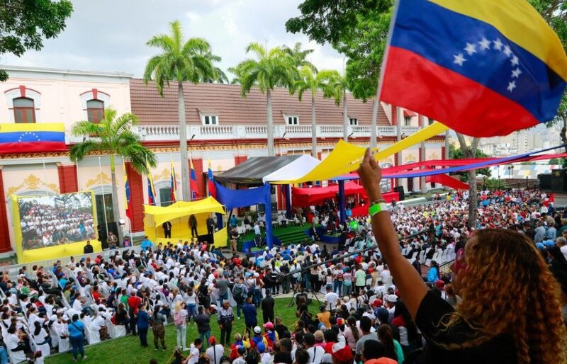 Celebración del Día de la Familia venezolana unida, en Caracas, el 15 de mayo de 2025. Celebración del Día de la Familia venezolana unida, en Caracas, el 15 de mayo de 2025.