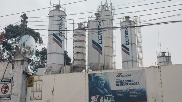 CEO de Cemex anticipa recuperación en México ante proyectos de infraestructura de Sheinbaum  CEO de Cemex anticipa recuperación en México ante proyectos de infraestructura de Sheinbaum