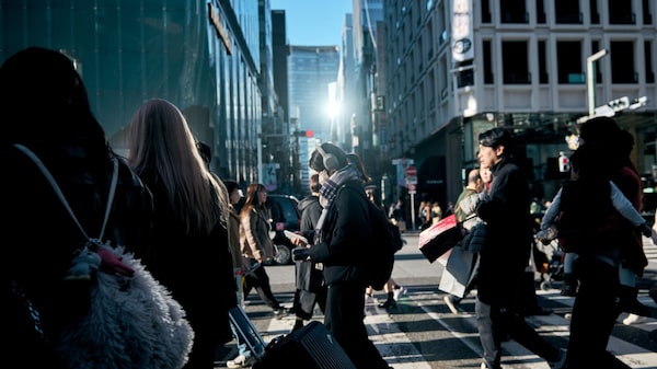 La deuda japonesa cae ante apuestas de subidas de tasas más agresivas del Banco de Japón La deuda japonesa cae ante apuestas de subidas de tasas más agresivas del Banco de Japón