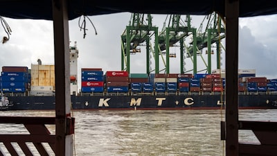 Trump elimina arancel del 25% a India tras compromiso de detener importaciones de petróleo ruso Trump elimina arancel del 25% a India tras compromiso de detener importaciones de petróleo ruso